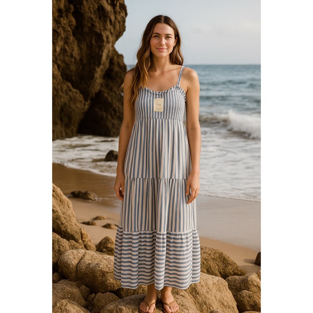 Raviya Blue and White Striped Smocked Maxi Dress Beach‎ Coastal - Large (2846)